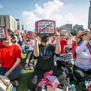 Tens of thousands of South Korean women protest against ‘spycam porn’