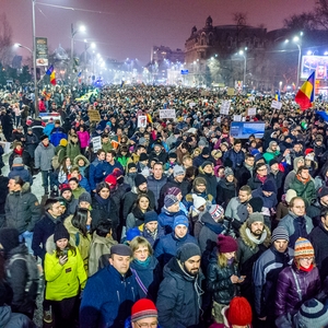 Mass protests continue over weakening of anti-corruption laws