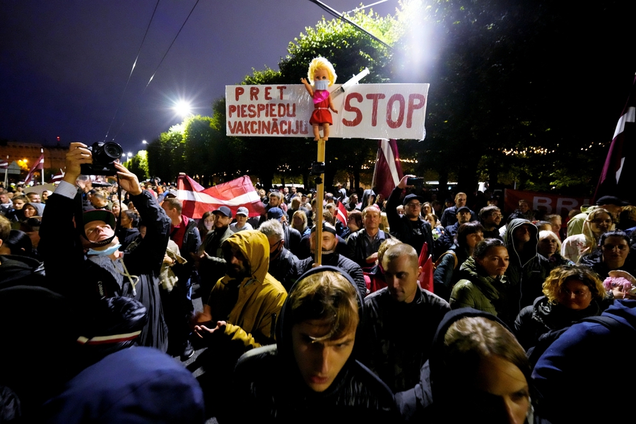 Positive CSO funding developments, protests against COVID-19 vaccinations, debate on LGBTI rights