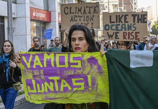 Youth climate protesters detained; massive cyber security attack on media outlets