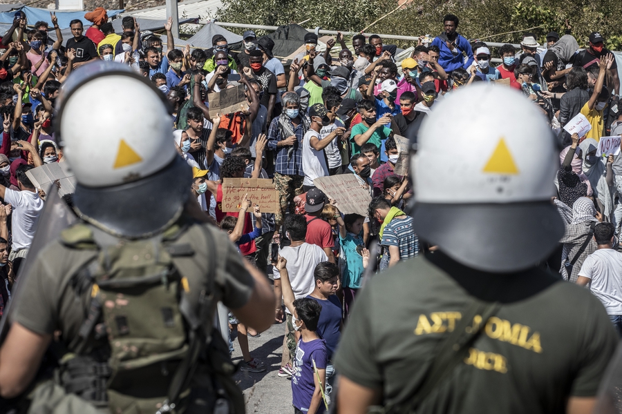 Tensions continue over migrant crisis while media face restrictions 