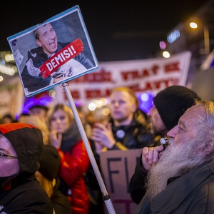 Citizens call for PM’s resignation in anti-government protests; press freedom in decline