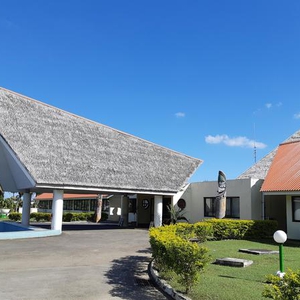 Vanuatu emergency extension questioned, journalists blocked from taking photos at airport