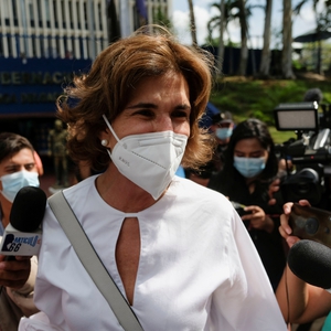 Police raid news outlet and announce investigation of presidential precandidate in Nicaragua