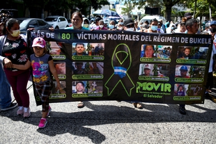 El Salvador: hostile environment for human rights defenders and journalists