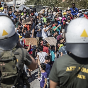 Tensions continue over migrant crisis while media face restrictions