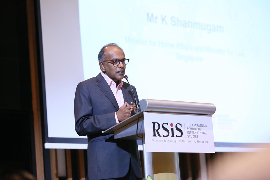 Singapore authorities threaten editor with libel and smear critical online news sites