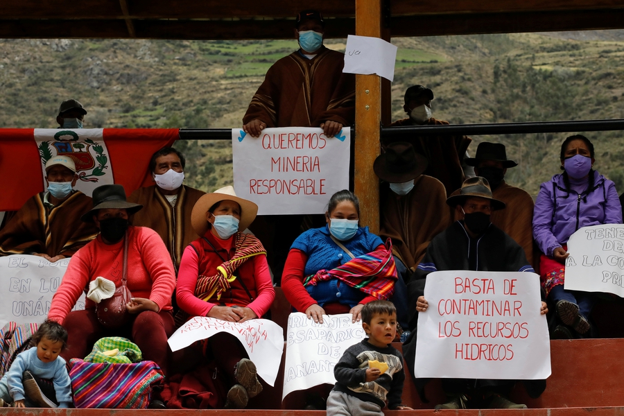 Comunidades afectadas por la minería y la extracción de petróleo encabezan una oleada de protestas