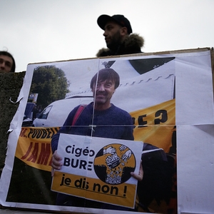 Anti-Nuclear Activists Arrested during simultaneous raids
