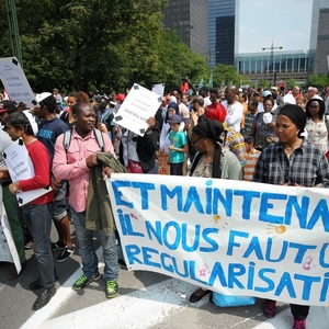 Journalists arrested while covering asylum protest