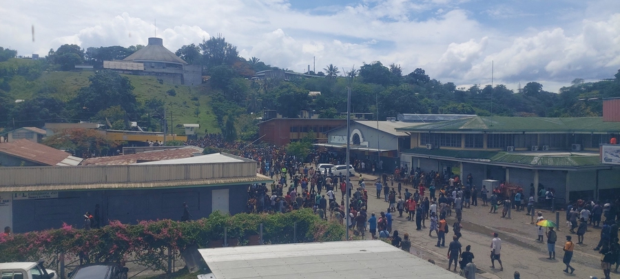 Anti-government protest turns violent in the Solomons with fires and looting
