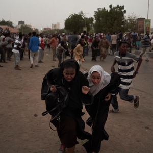 Protests in Sudan continue amid crackdown and internet blackout