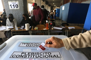 Incertidumbre en Chile tras el rechazo del proyecto de Constitución durante el plebiscito