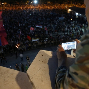 Government bans open-air religious gatherings, interrupting protests by Serbian Orthodox church