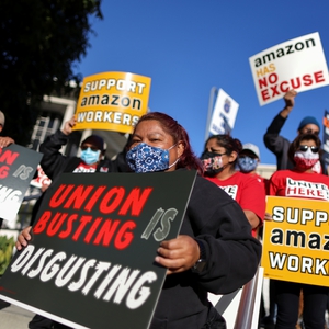 USA: Amazon workers vote for unionisation; courts hold police liable for excessive force